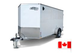 Remorque Fermée Galvanisée Élite 7 x 12 – 3500lbs
Devant d'une remorque fermée blanche galvanisée 7x12 Gator Elite à simple essieu.